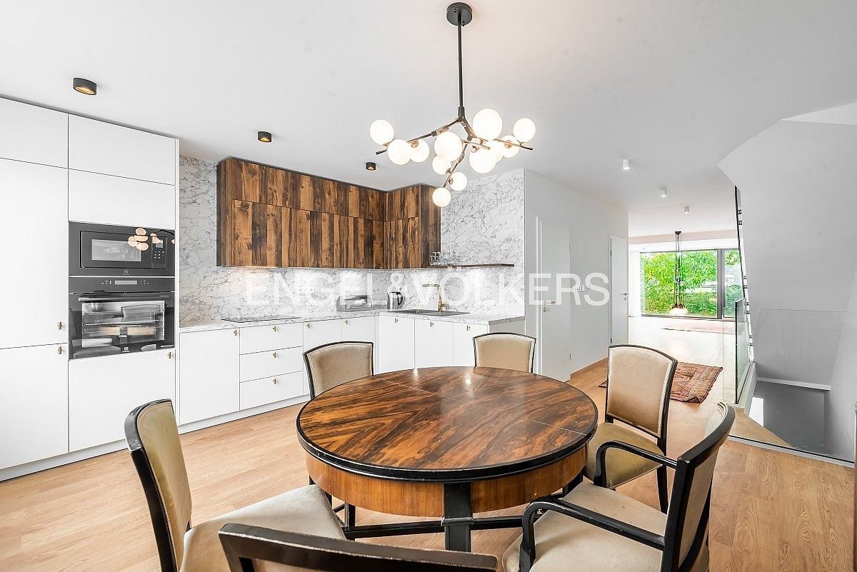 Rodinný dům · 165 m² · Praha - Libuš, okres Praha 12, Hlavní město Praha - 3
