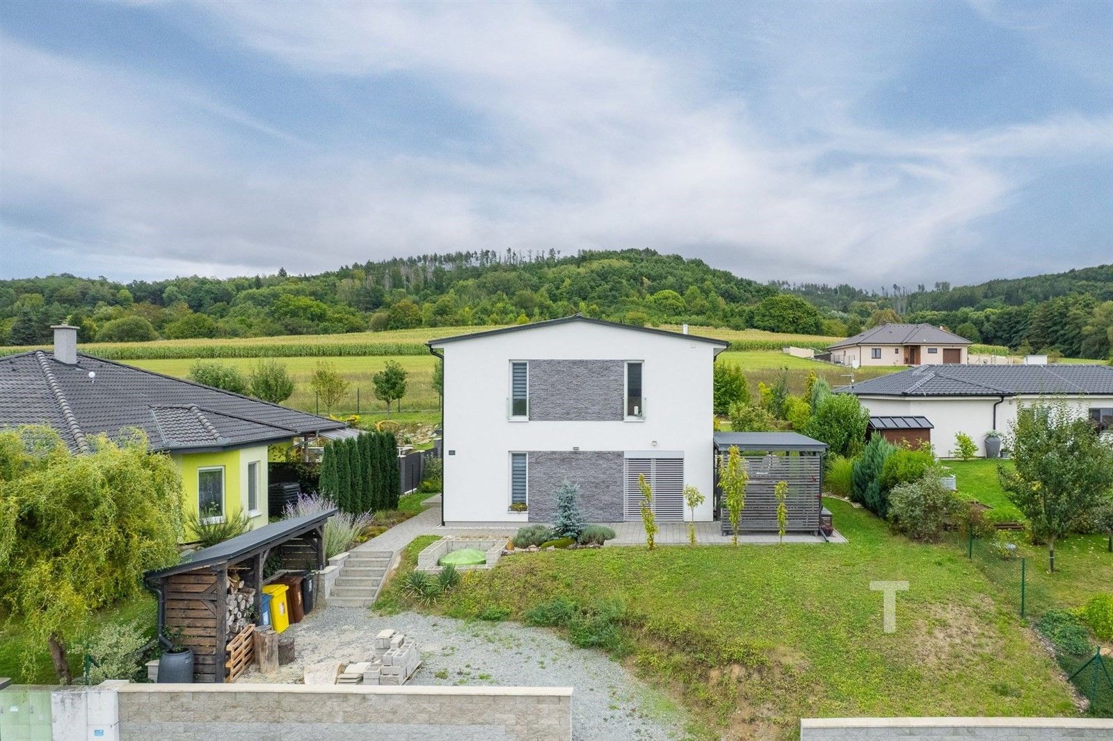 Rodinné domy, Knínice, 130 m²