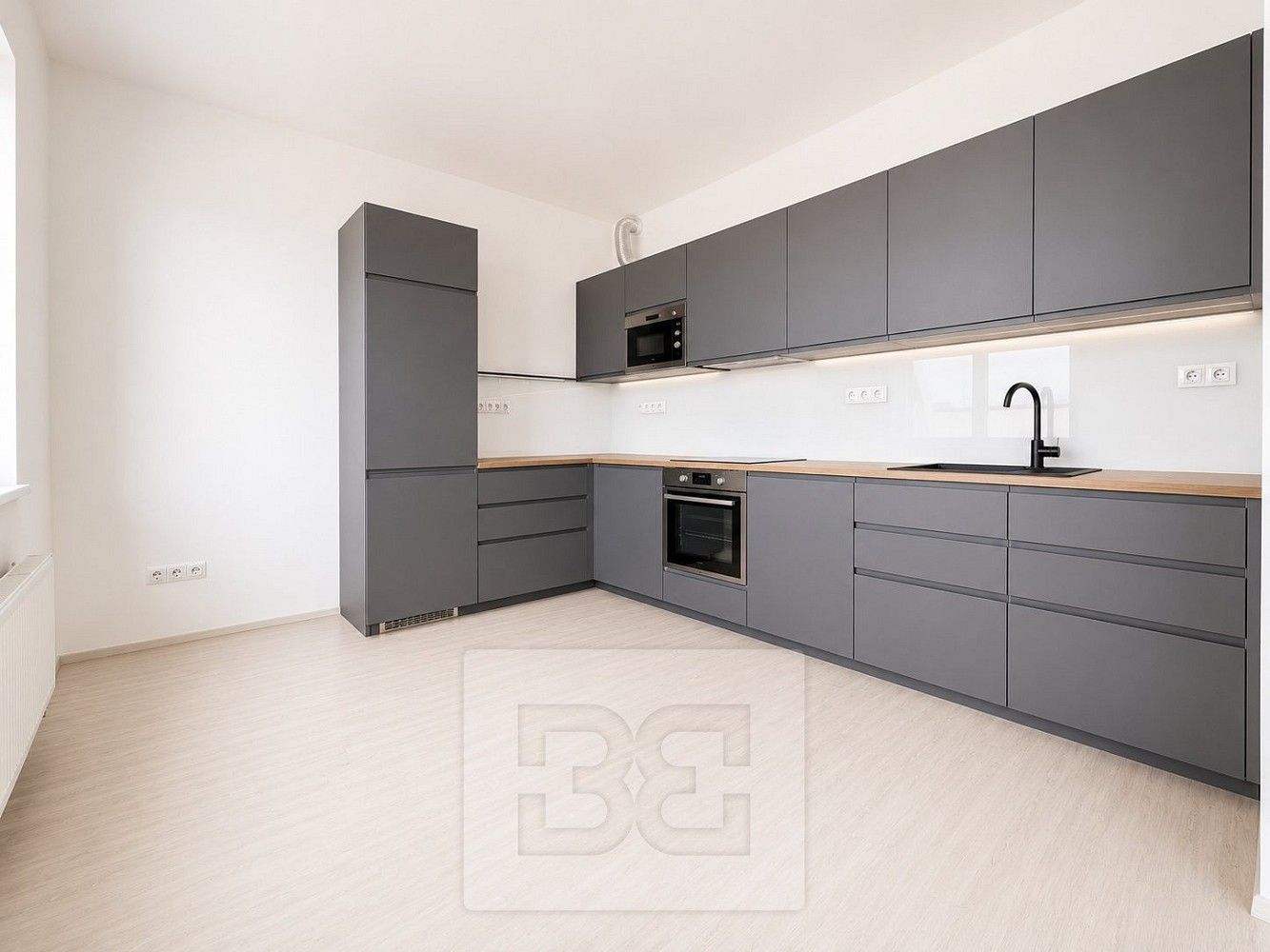 3+kk, Střední, Brno - Ponava, 90 m² - 1