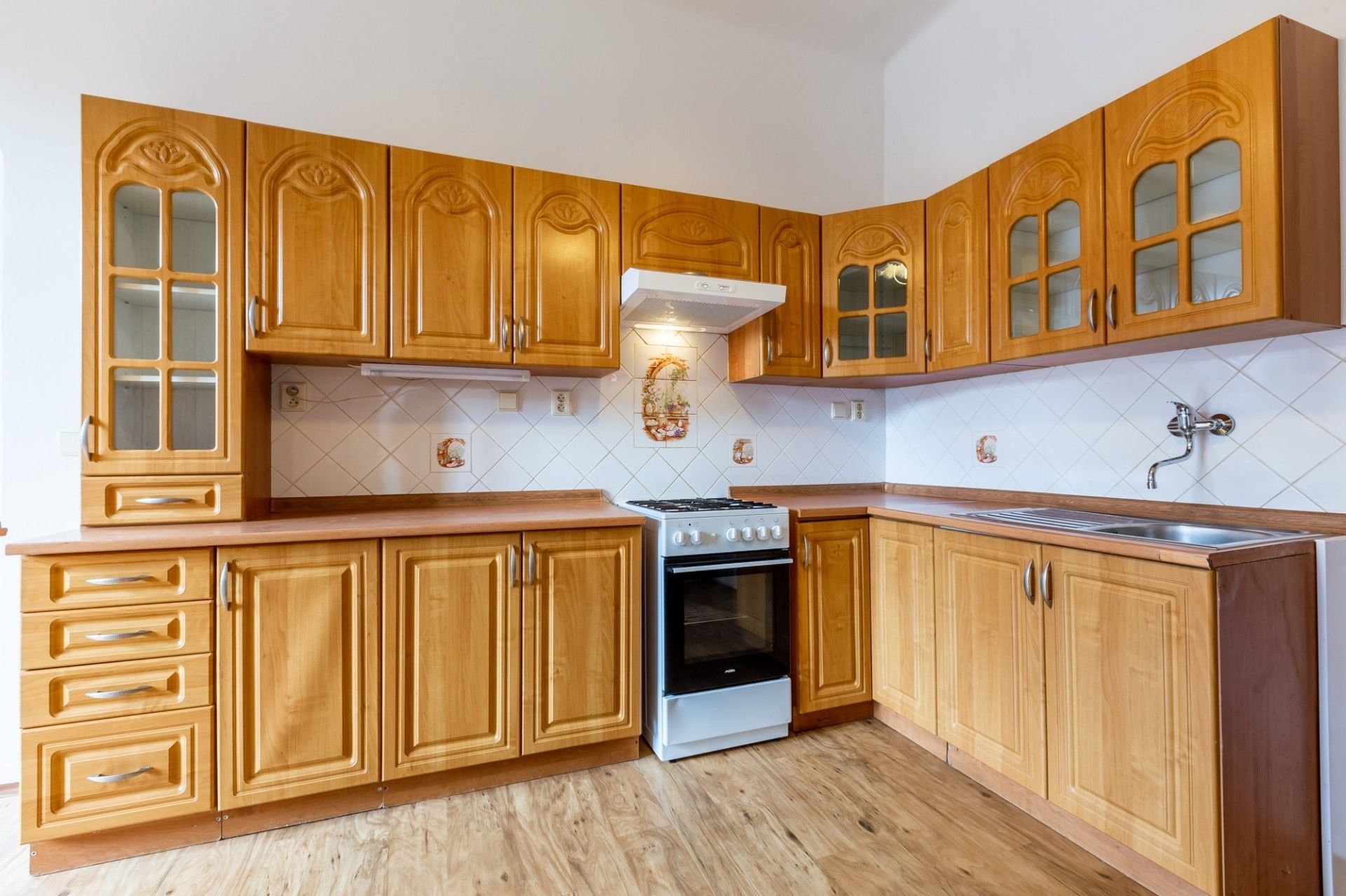 Prodej byt 3+1 - Vepřkova, Slaný, 80 m²