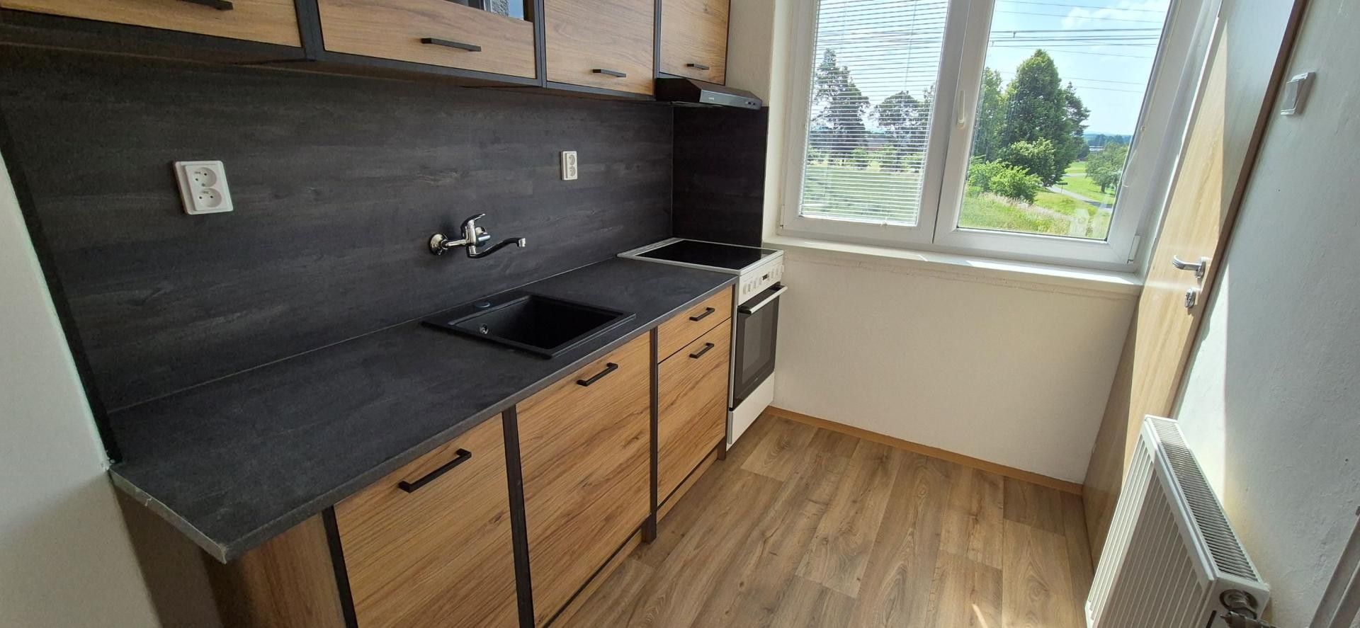 3+1, Ptýrov, 73 m²