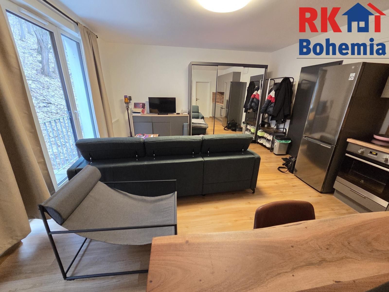 Pronájem byt 2+kk - Pod Stárkou, Praha, 38 m²