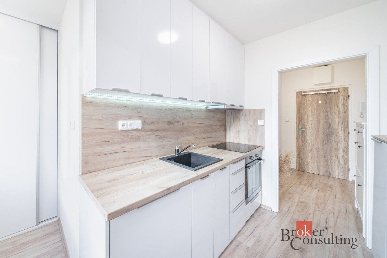 Byt 2+1, 57 m²