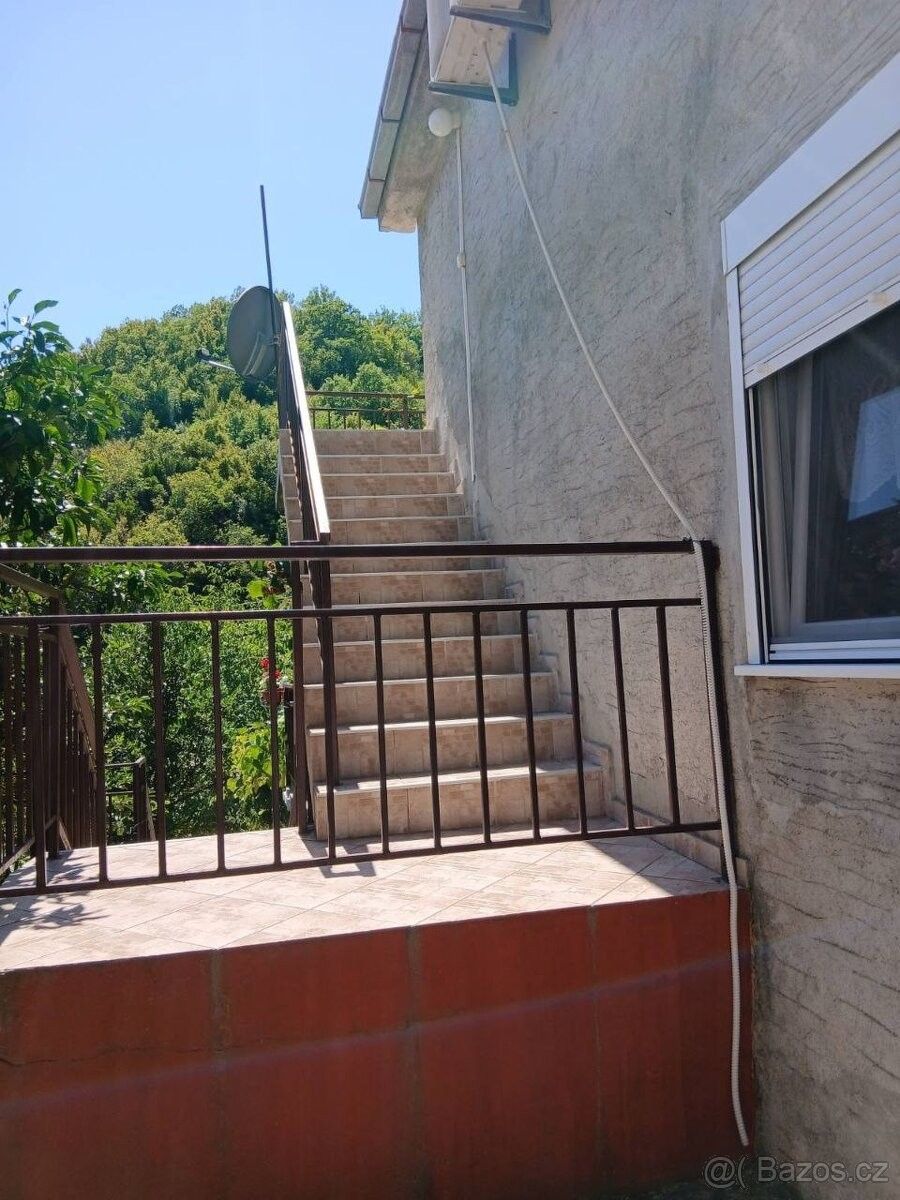 Rodinný dům · 987 66, Zahraničí - 3