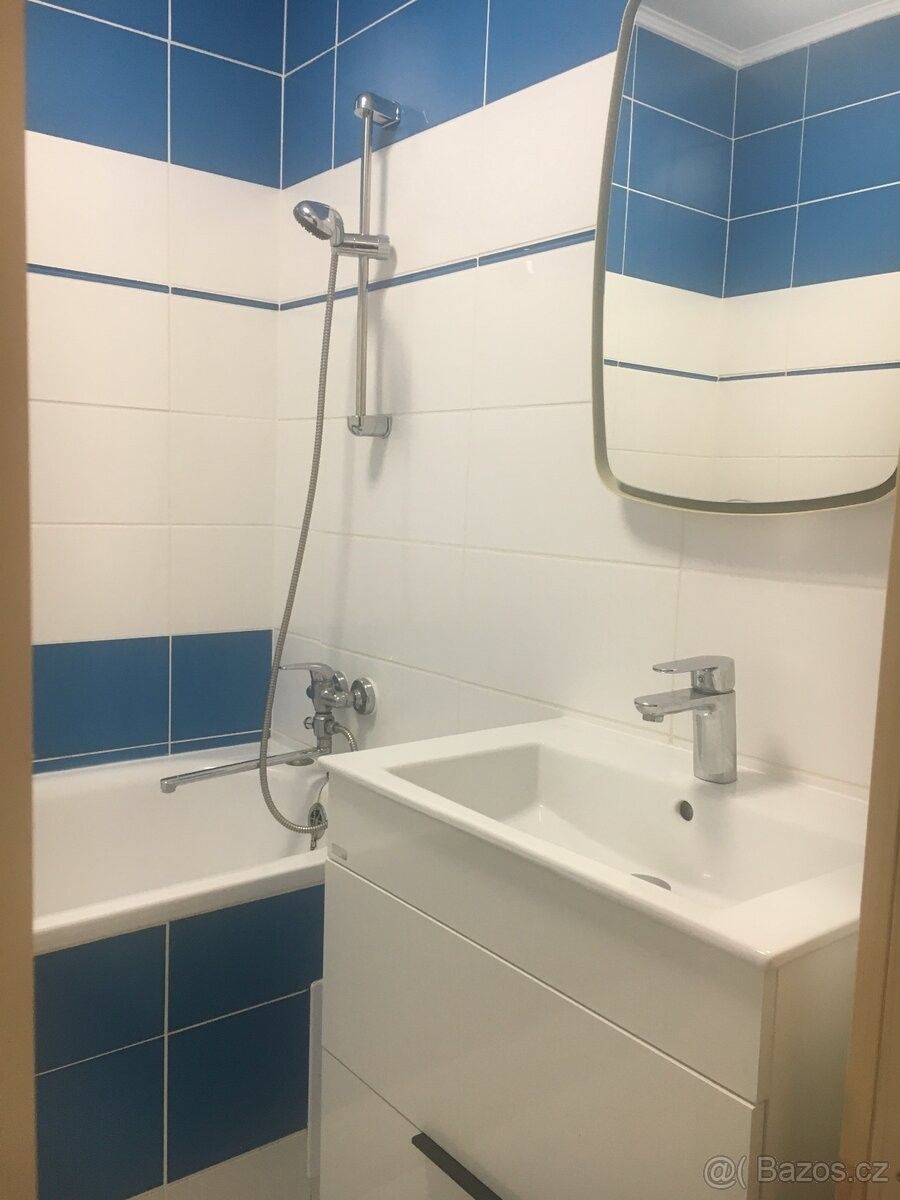 Byty, Karlovy Vary, 360 07 - 1