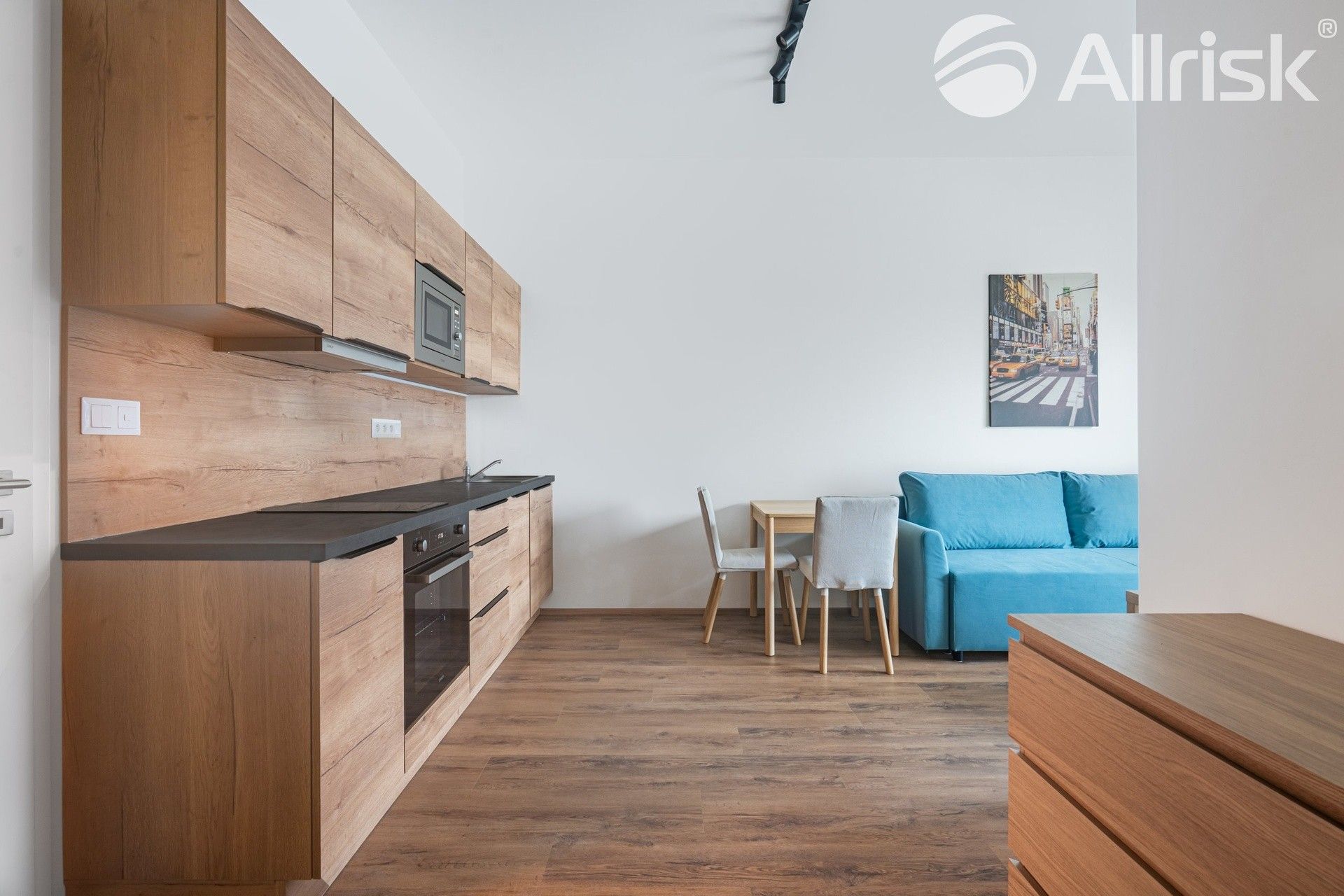 1+kk, Komárovská, Brno, 39 m²