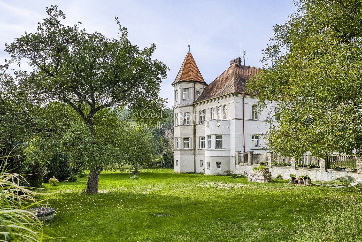 Rodinný dům · 350 m² · Dolany, okres Plzeň-sever - 4