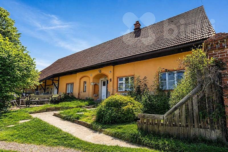 Chalupy, Božanov, okres Náchod, 765 m² - 1