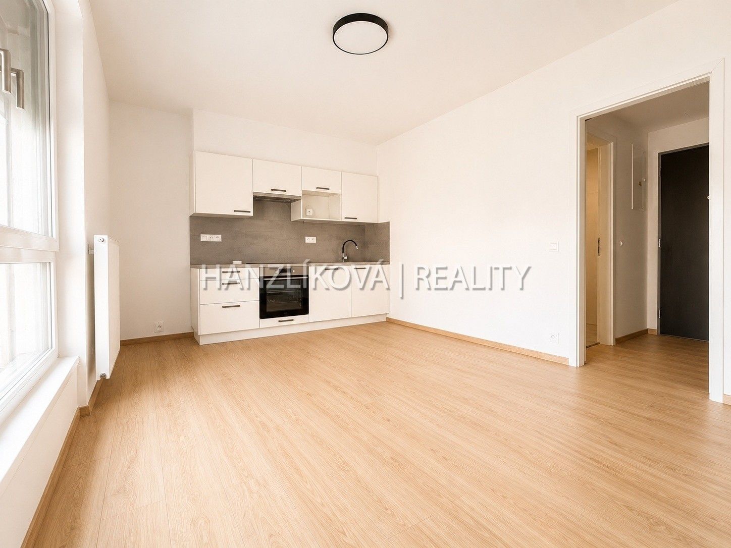 Pronájem byt 1+kk - Hálkova, České Budějovice 3, 24 m² - 2