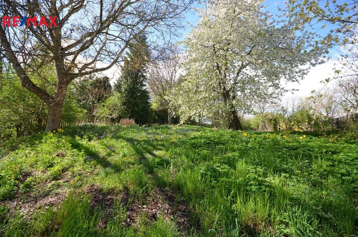 Pozemky pro bydlení, Hradečno, 892 m²