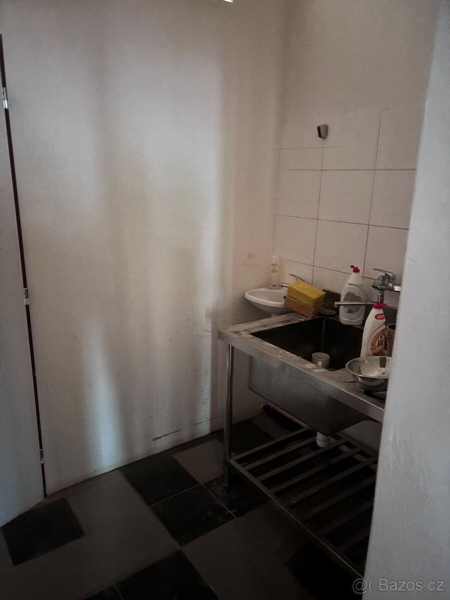 Prodej restaurace - Praha, 130 00