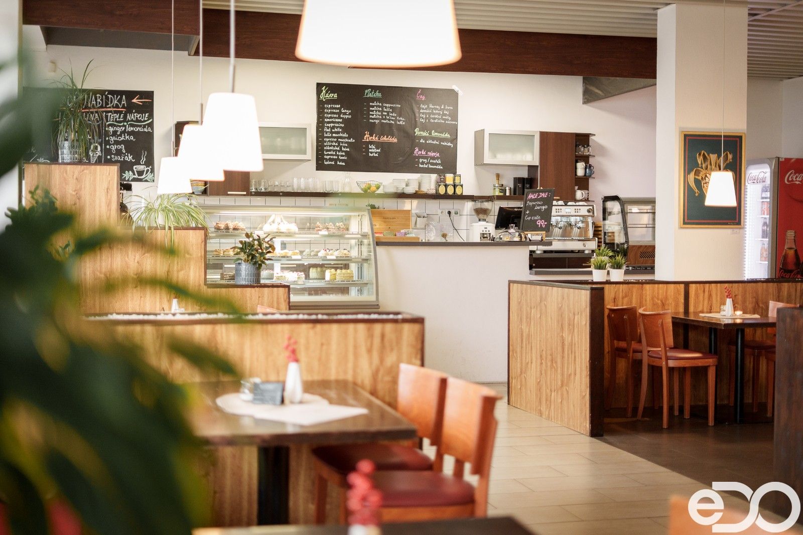 Restaurace · 280 m² · náměstí Míru, Mladá Boleslav II - 3