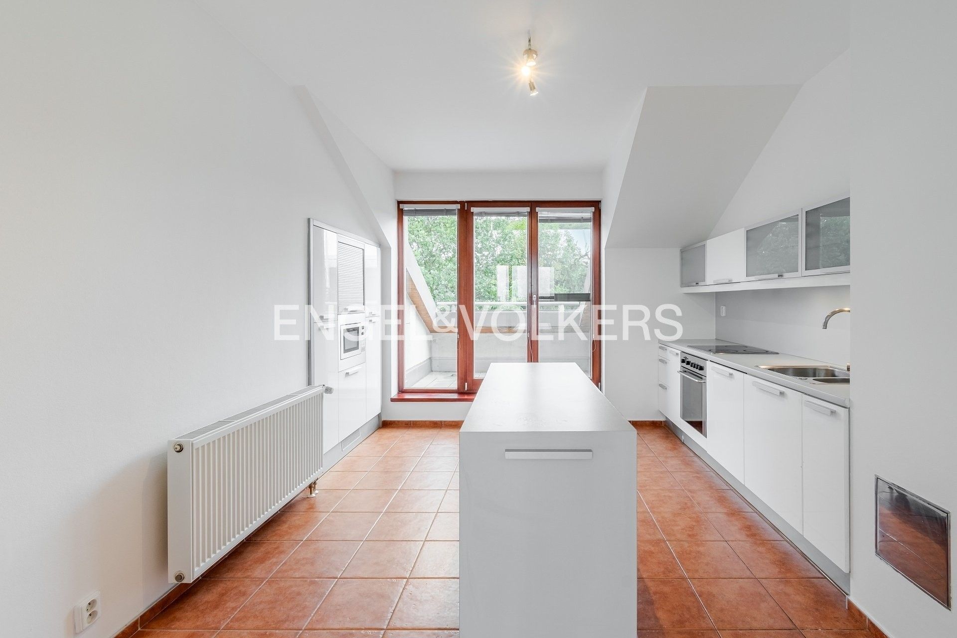 4+1, Paťanka 2615, Praha Dejvice, 120 m² - 2