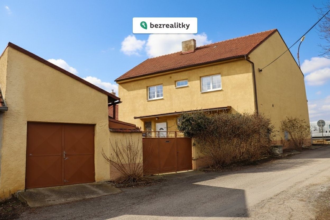 Rodinné domy, Černuc, 186 m²