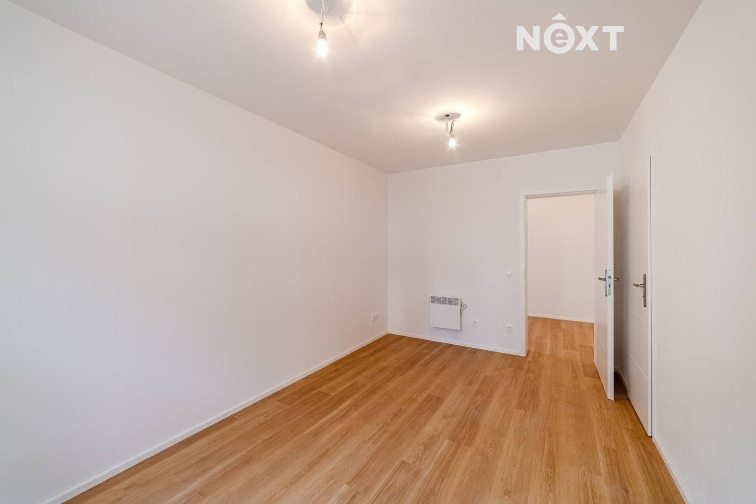 Prodej byt 1+1 - Elišky Přemyslovny, Praha, 32 m²