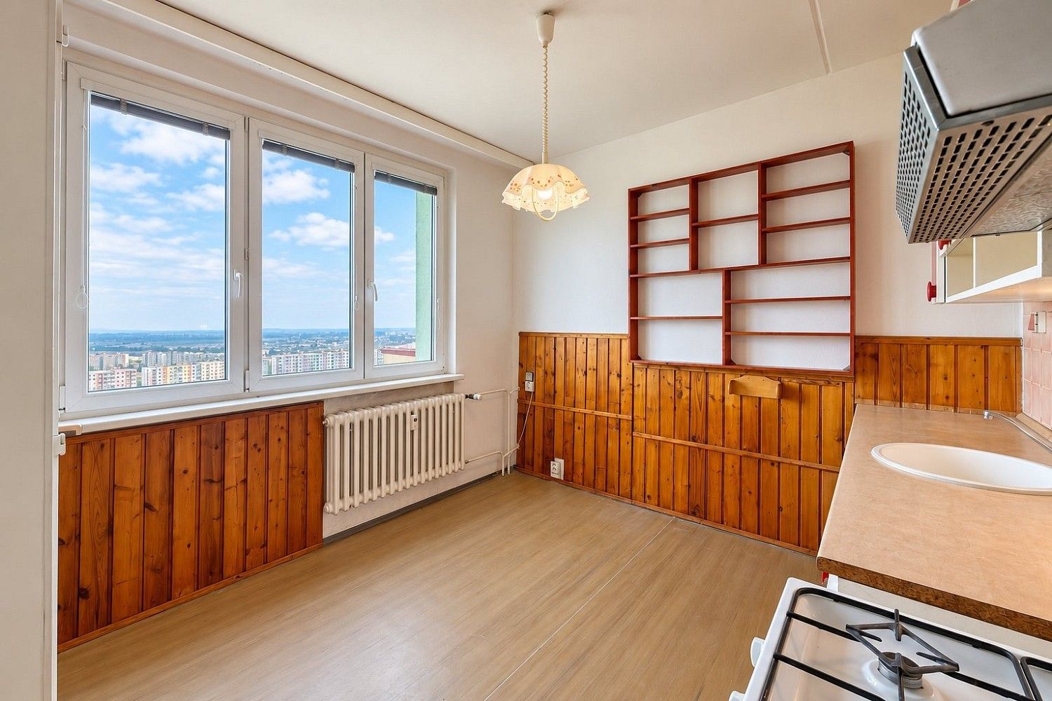 Prodej byt 2+1 - Výletní, Chomutov, 57 m² - 2