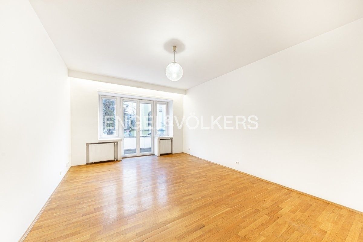 4+1, Klimentská, Praha, 185 m²