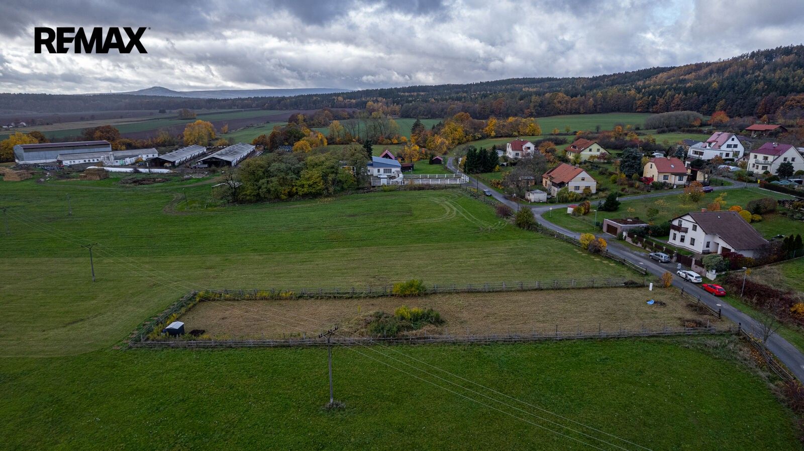 Pozemky pro bydlení, Pičín, 1 487 m² - 2