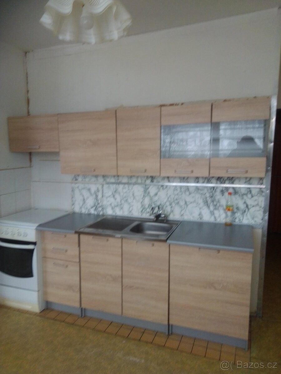 Byty, Bruntál, 792 01 - 1