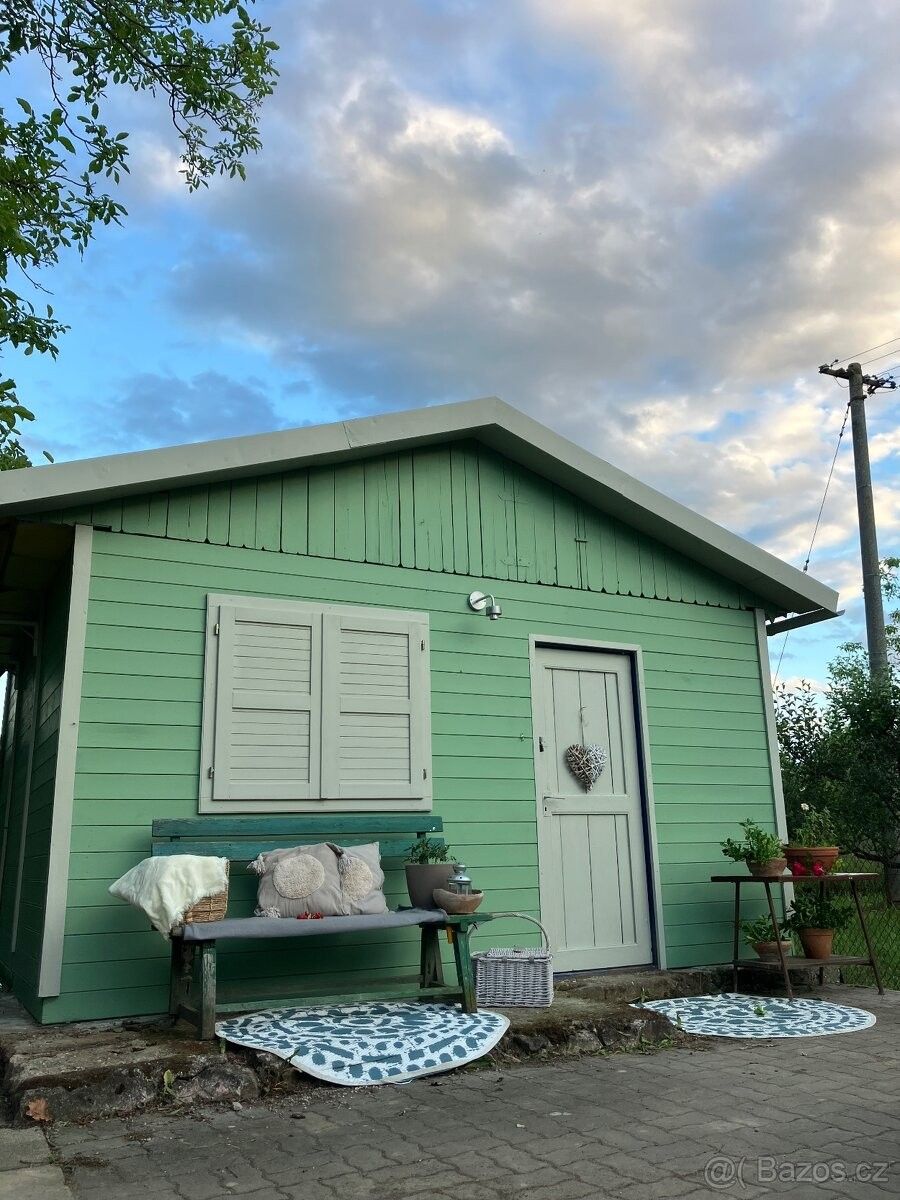 Zahrady, Hodonín, 695 01 - 2