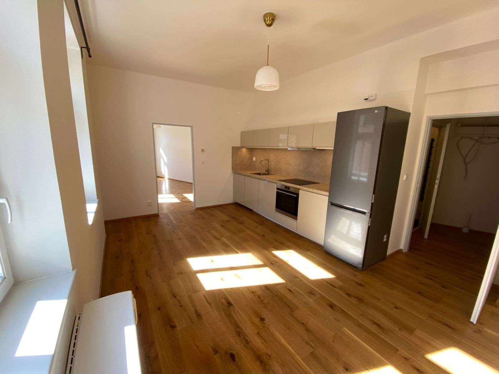 2+kk, Ježkova, Praha - Žižkov, 42 m² - 1