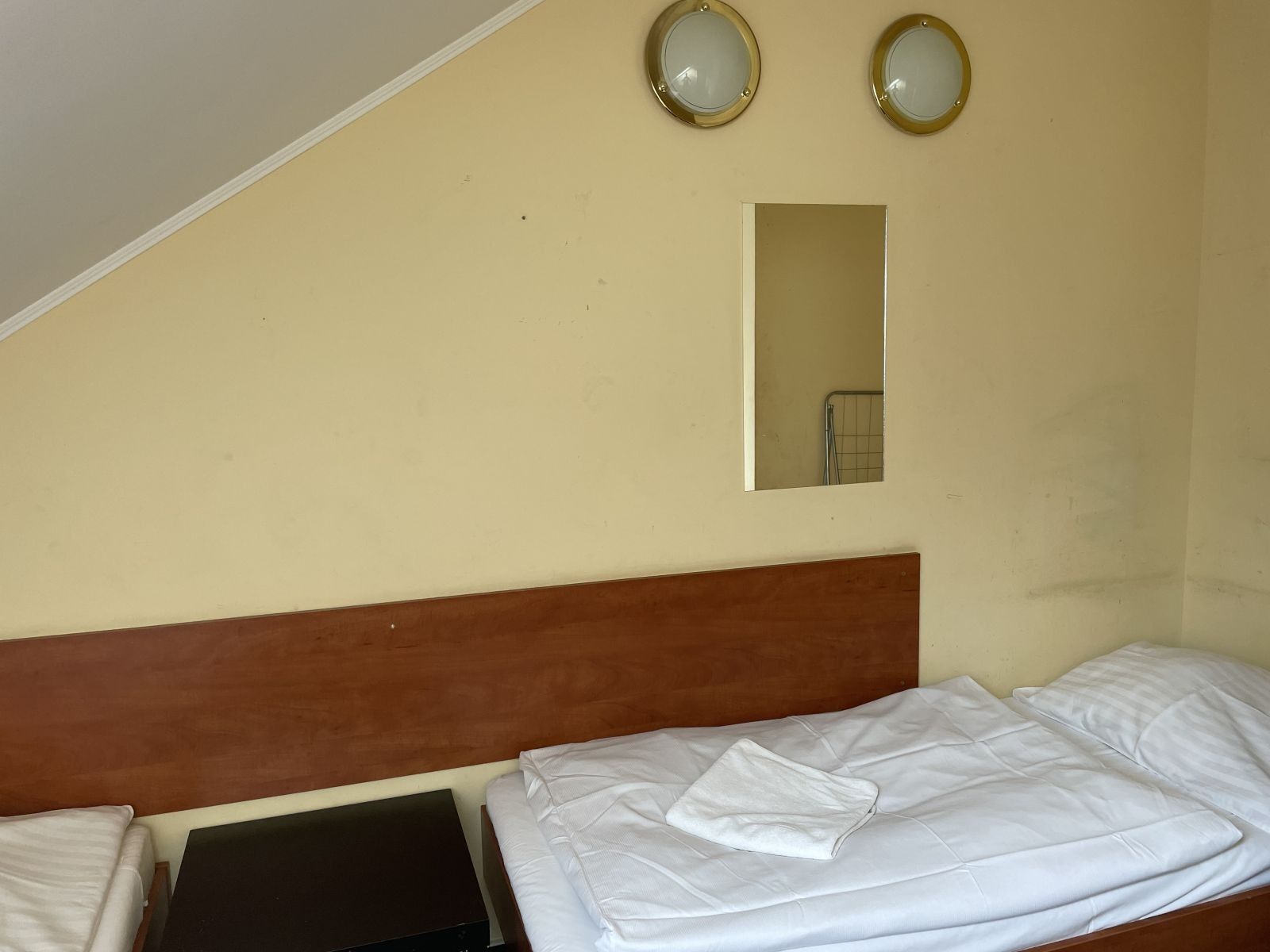 1+kk, Bělohorská, Praha - Břevnov, 12 m² - 1