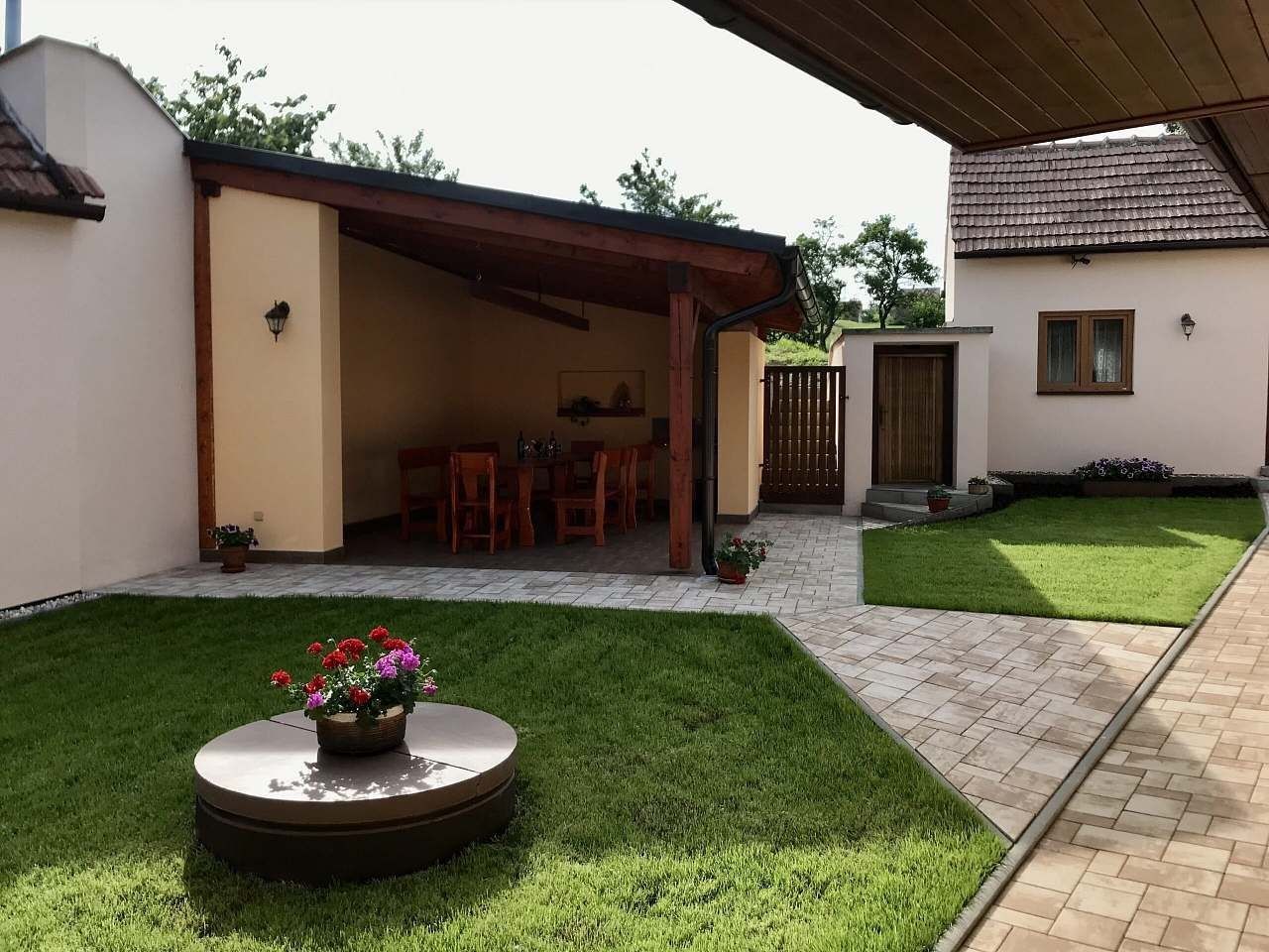 Chaty, Týnec - Týnec na Moravě, Jihomoravský kraj - 2