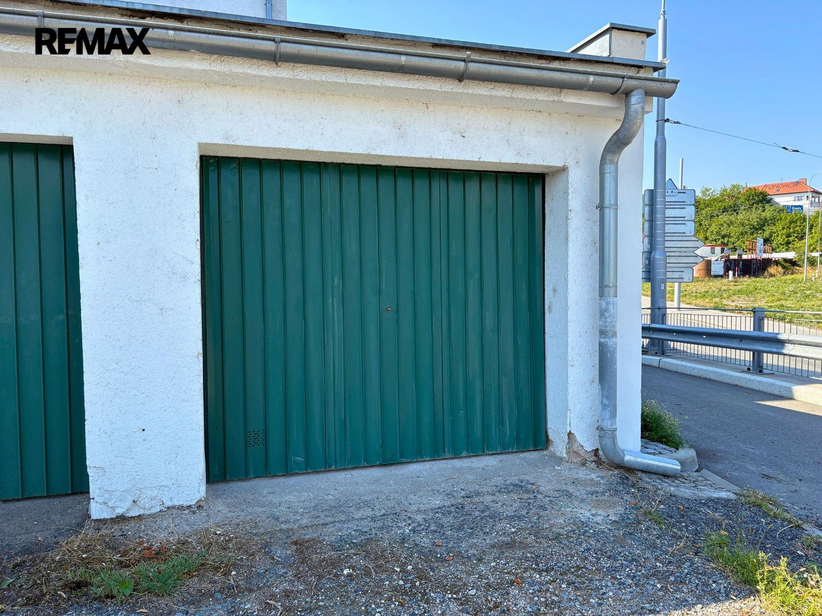 Garáže, Provazníkova , Brno, 17 m²