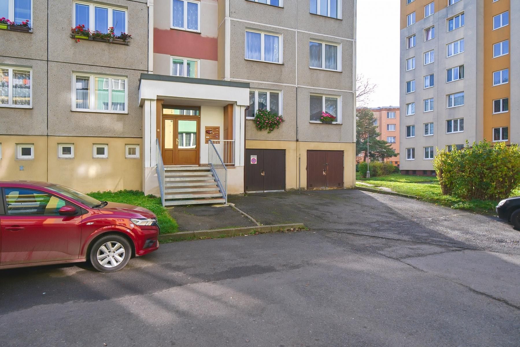 Garáže, Na Chuchli, Klatovy, 41 m²
