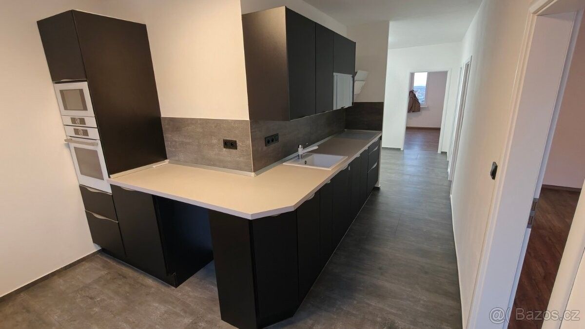 Pronájem byt - Jirkov, 431 11