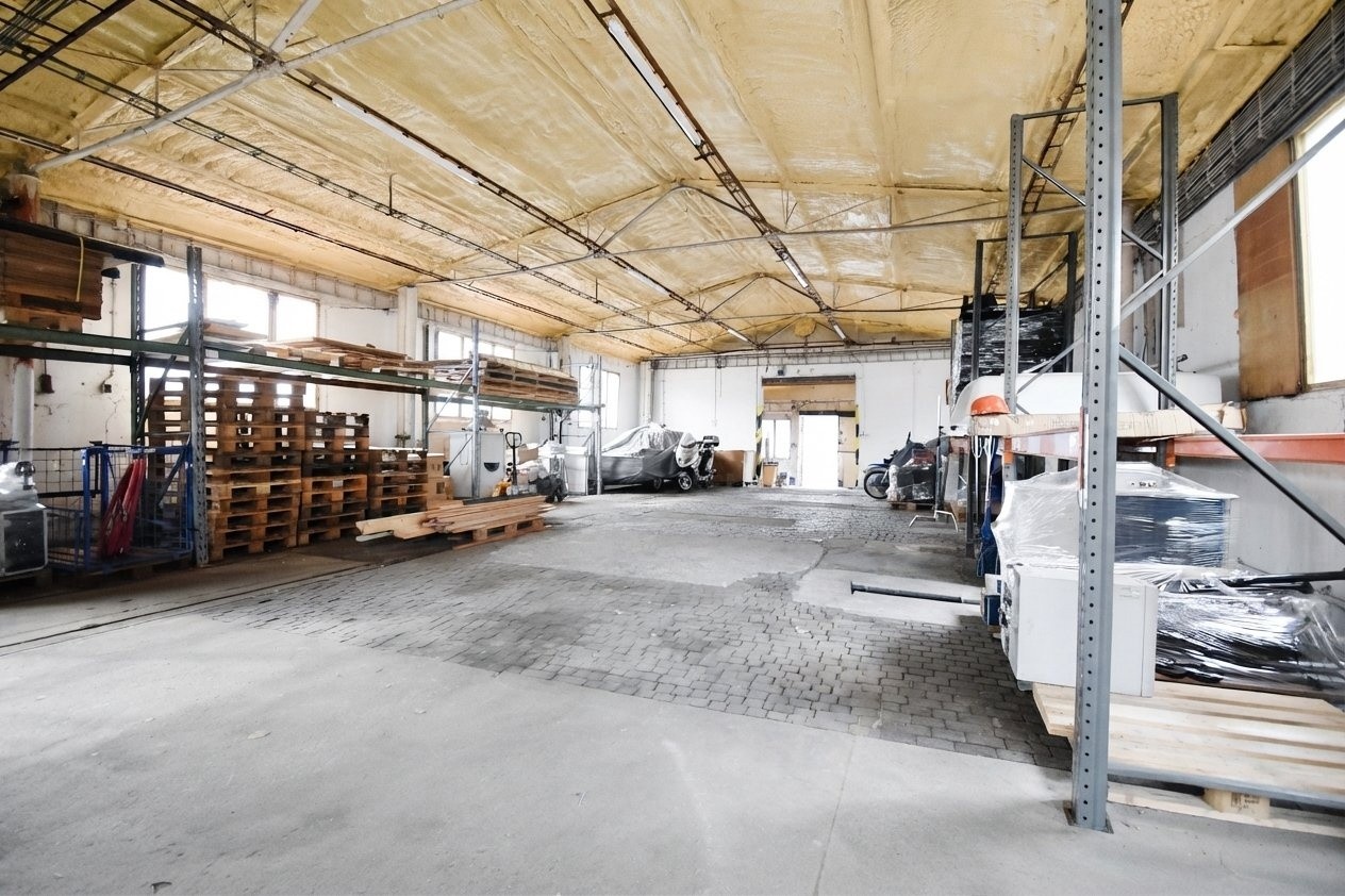 Výrobní prostory, Plzeň, 266 m²