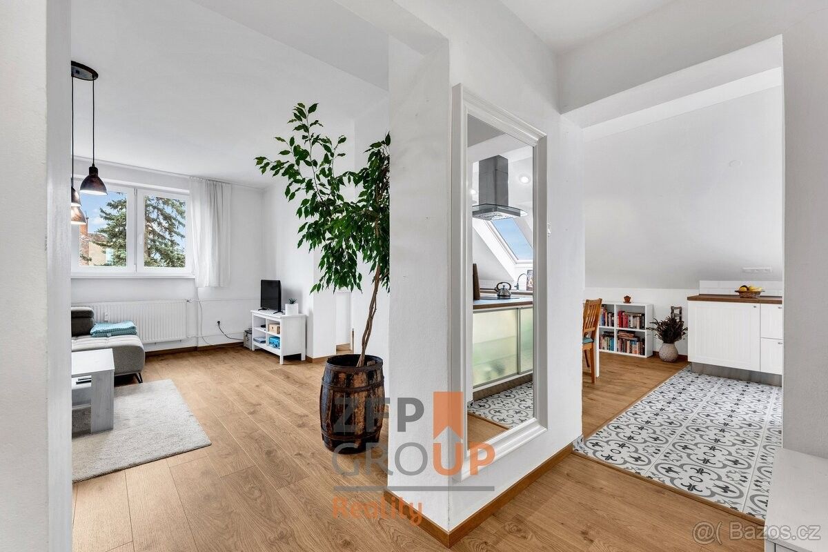 Byty, Hradec Králové, 500 09