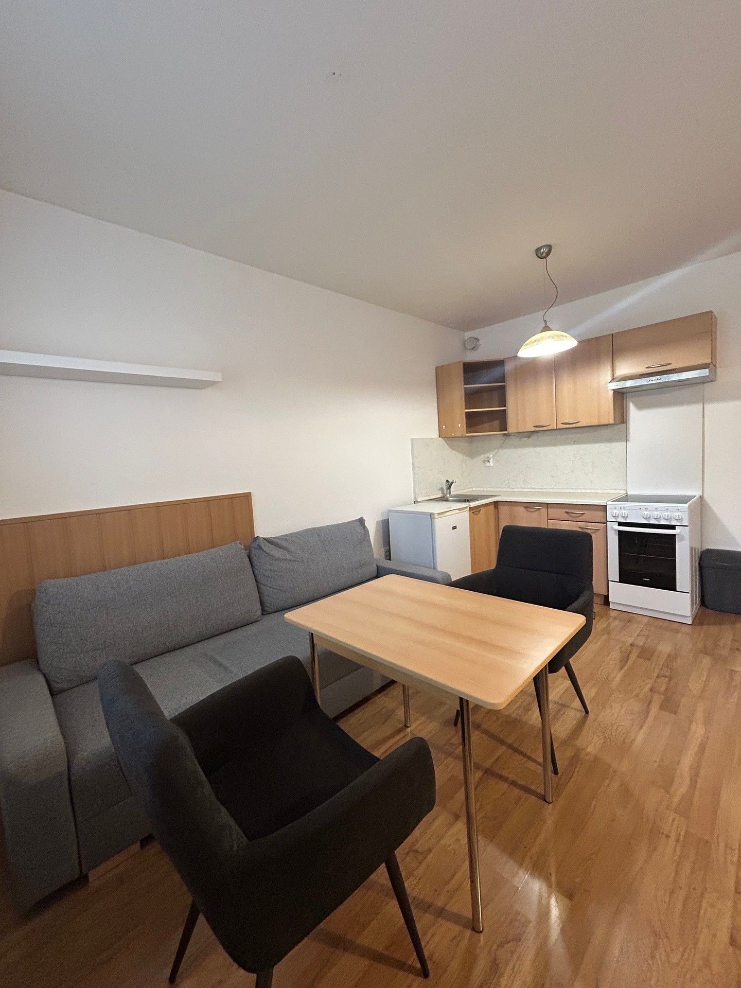 1+kk, Kovanecká, Praha, 33 m²