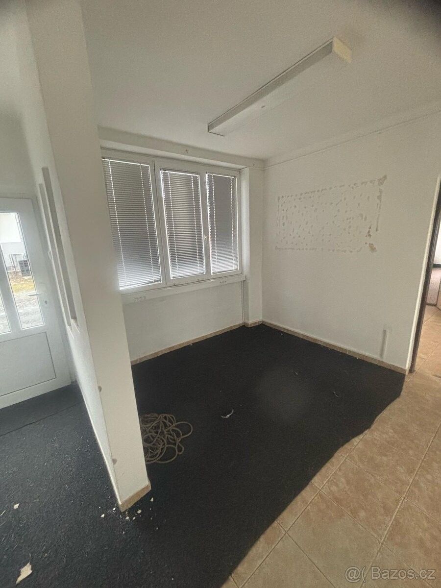 Sklady, Němčice nad Hanou, 798 27