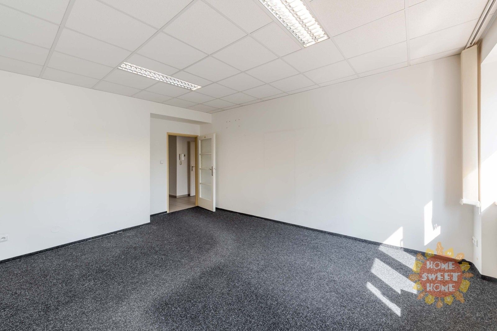 Pronájem kancelář - K Moravině, Praha, 51 m²