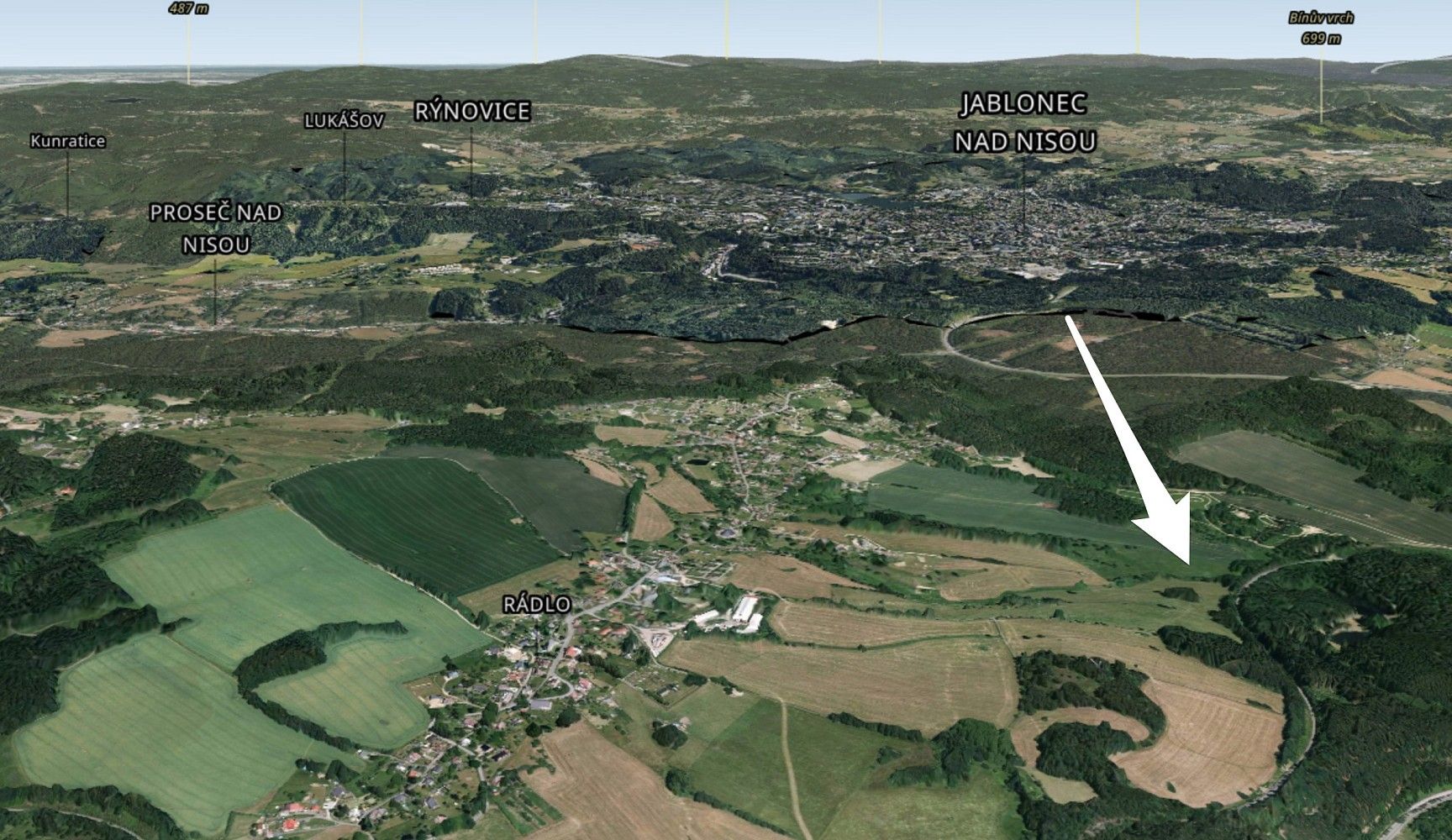 Louka, 28 552 m²