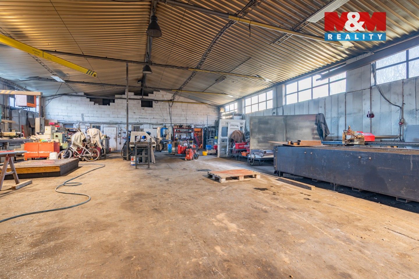 Výrobní prostory · 5 377 m² · Lišov - 3