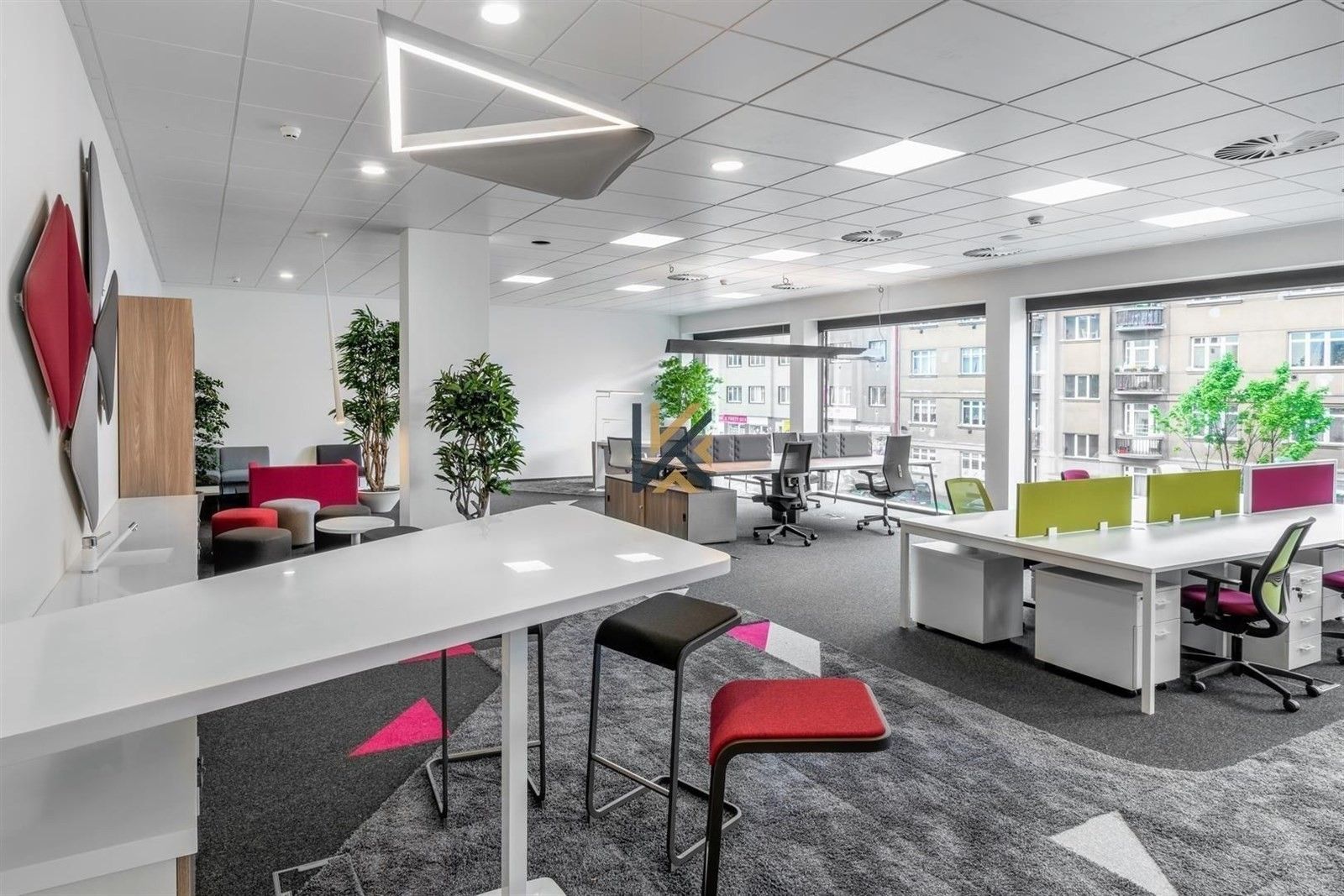 Pronájem kancelář - 5. května, Praha, 400 m²