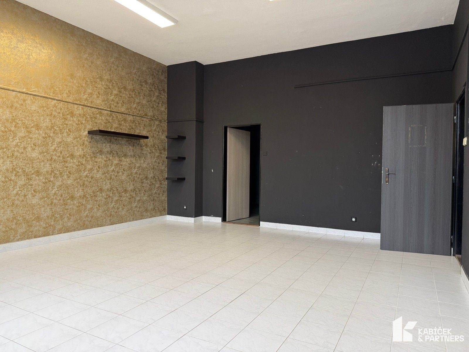 Pronájem obchodní prostory - Nové náměstí, Kopřivnice, 45 m² - 5