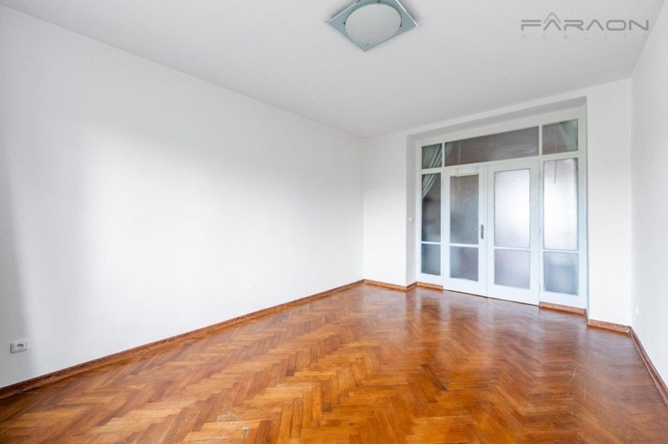 3+1, Bělohorská , Praha, 80 m² - 2