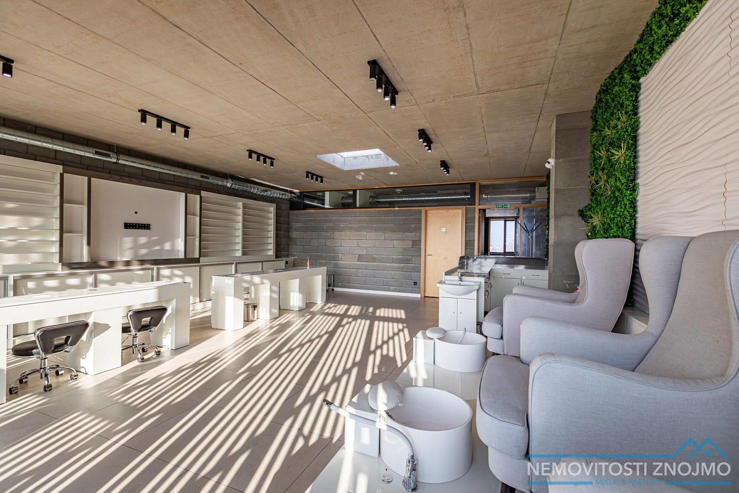 Obchodní prostory · 72 m² · Dyjákovičky, okres Znojmo - 3