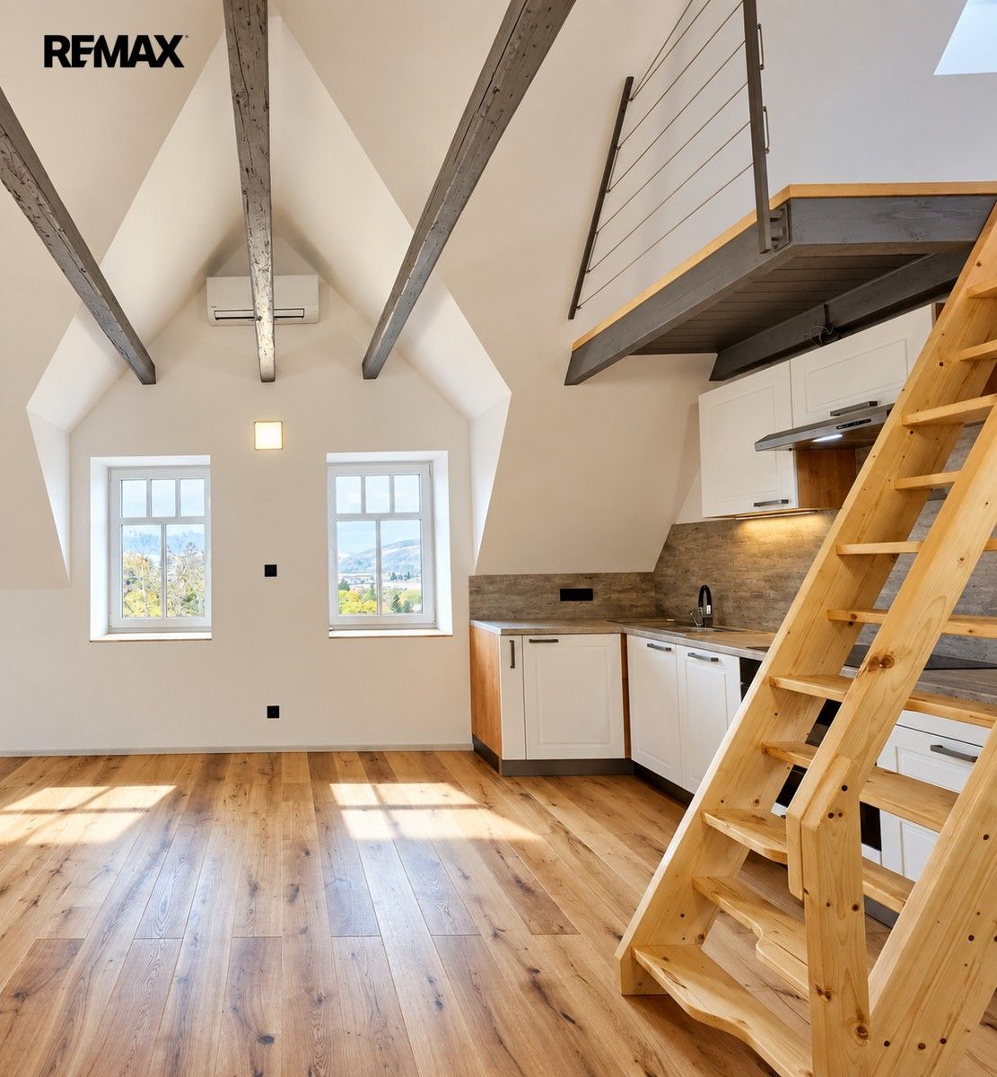 2+kk, Nad Burzou 270, Všenory, 80 m² - 2