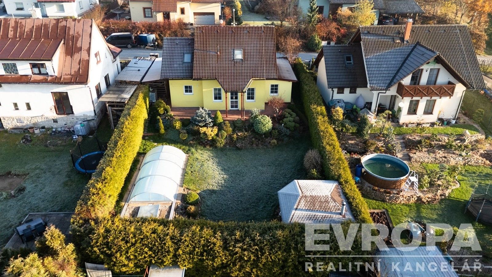 Rodinné domy, V. Nováka, Hostinné, 91 m²