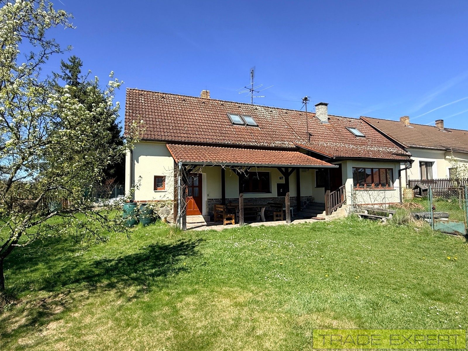Rodinné domy, Nevězice, 181 m² - 1