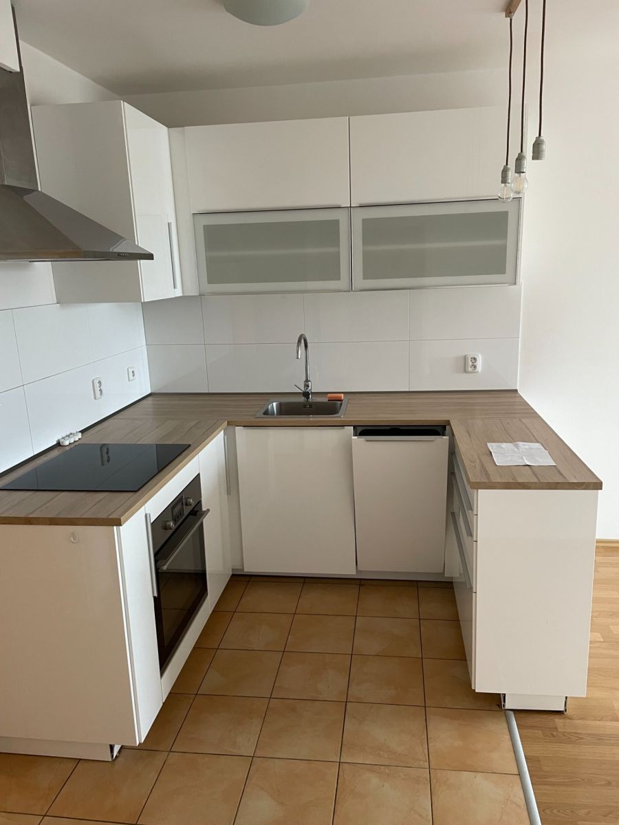 Pronájem byt 2+kk - Bednaříkova, Brno - Líšeň, Jihomoravský kraj, 44 m² - 5