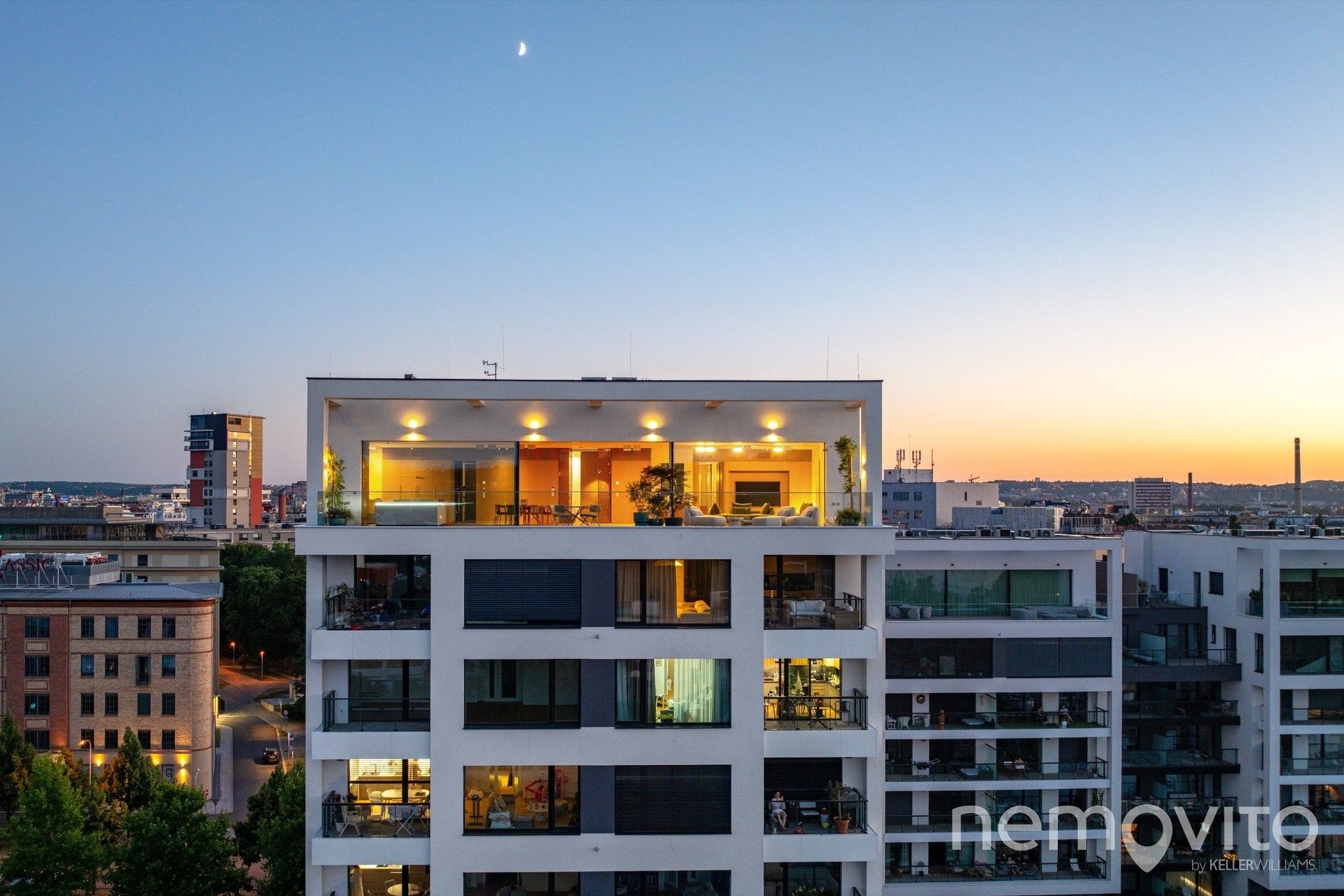 4+kk, V přístavu, Praha, 271 m²