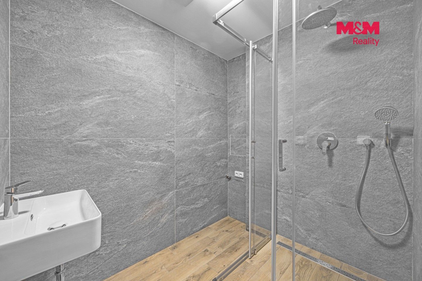 Byt 2+1 · 62 m² · Žižkova, Kolín - 3