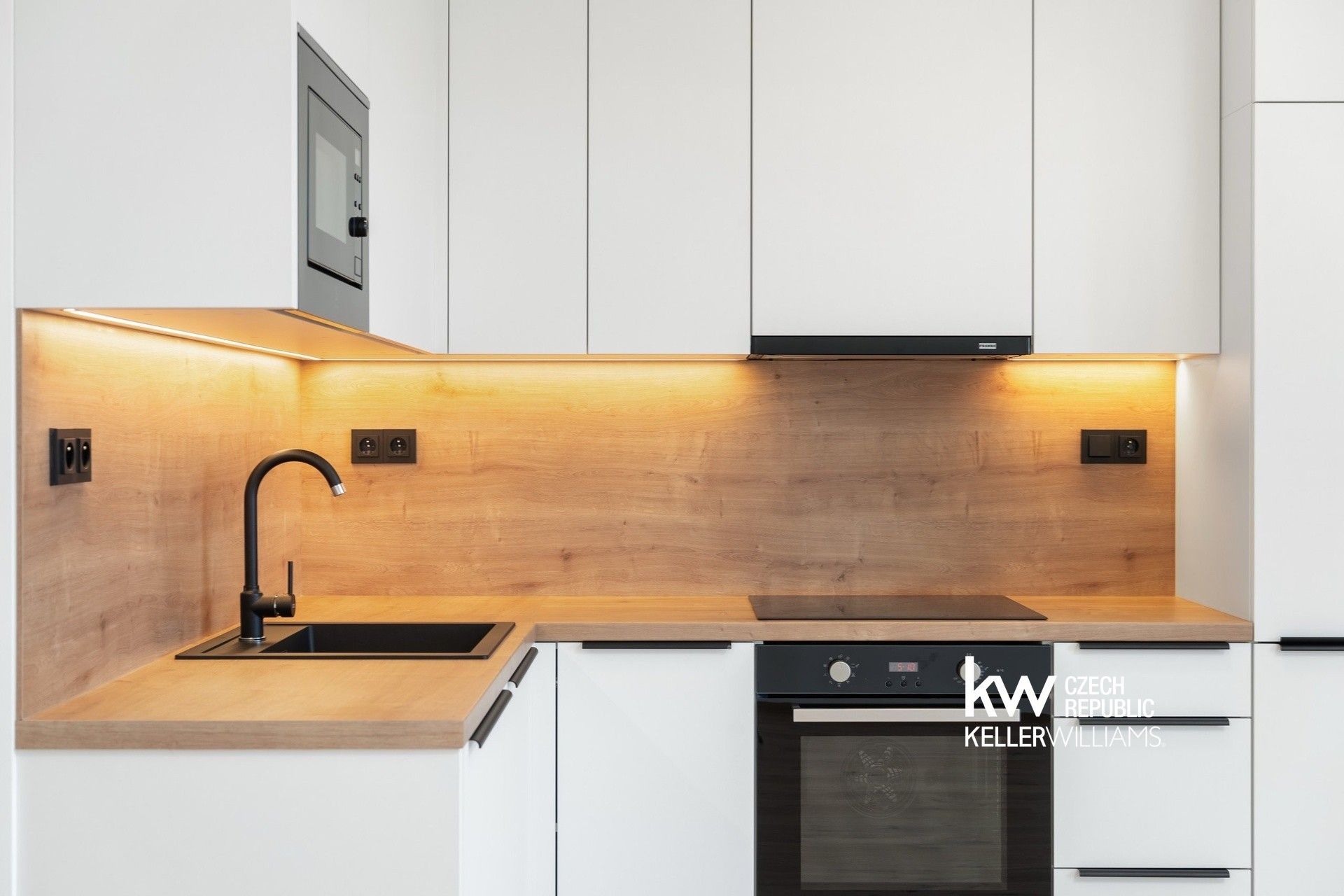 Byt 2+kk · 61 m² · Mužíkova 1759, Praha Nusle - 3