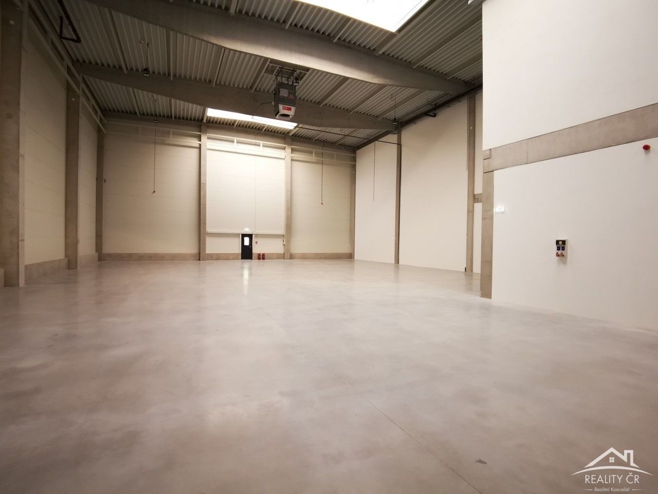 Sklad · 1 094 m² · Jihlava - 3