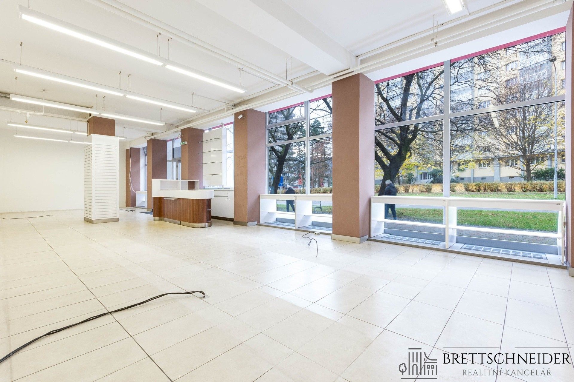 Pronájem obchodní prostory - Obránců míru, Kopřivnice, 110 m²